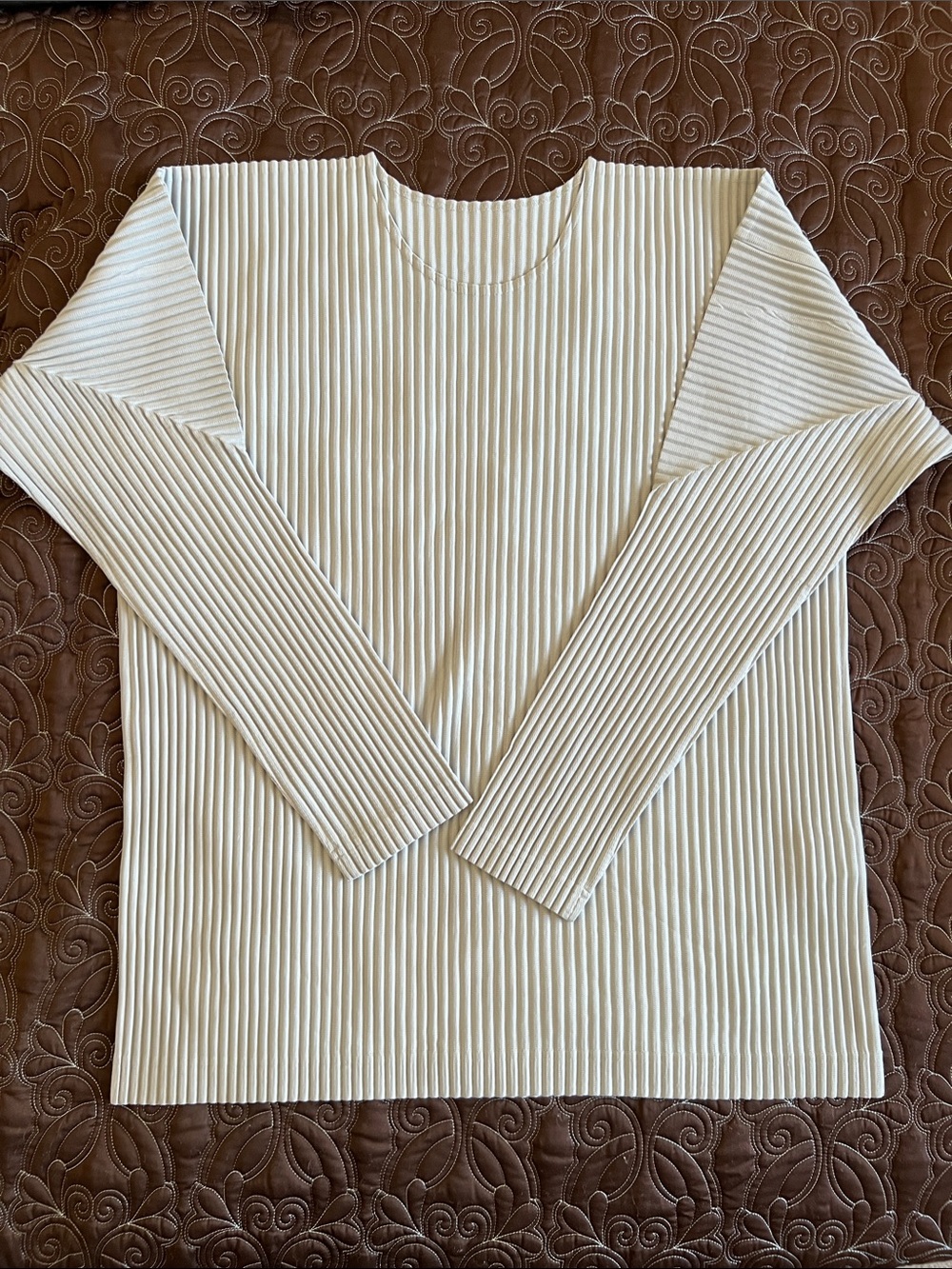 Issey Miyake Gray Pleated Long-Sleeve Crewneck Top